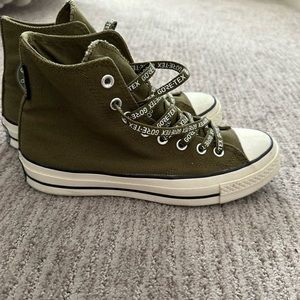 Converse Chuck 70 dark green high tops